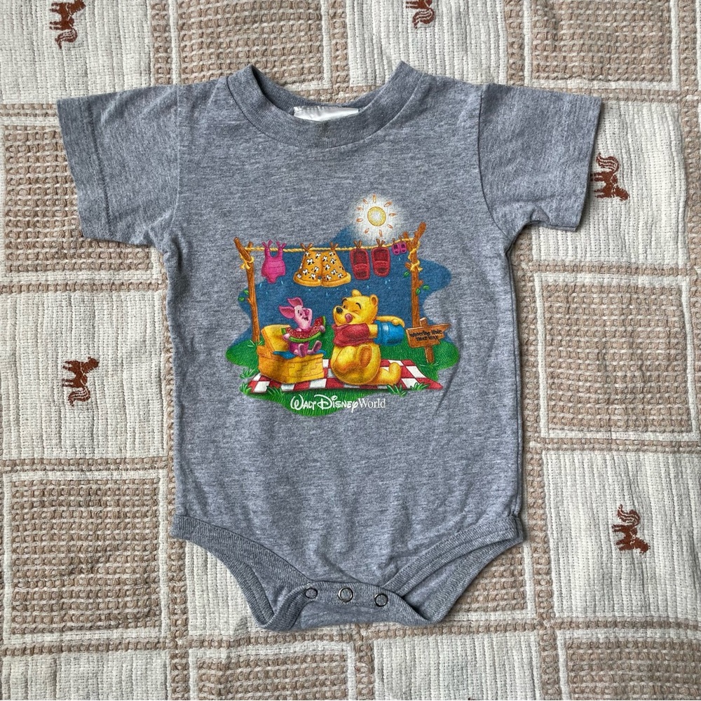 Vintage Walt Disney World Pooh and Piglet Bodysuit